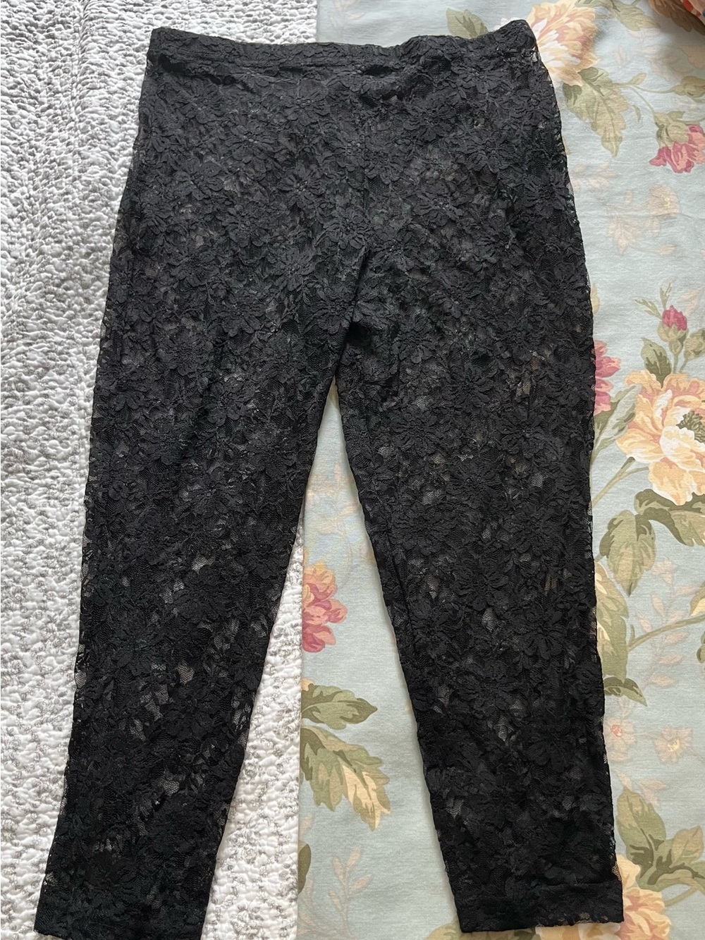 Two Pairs Lady Dutch Black Lace Stretch Leggings M